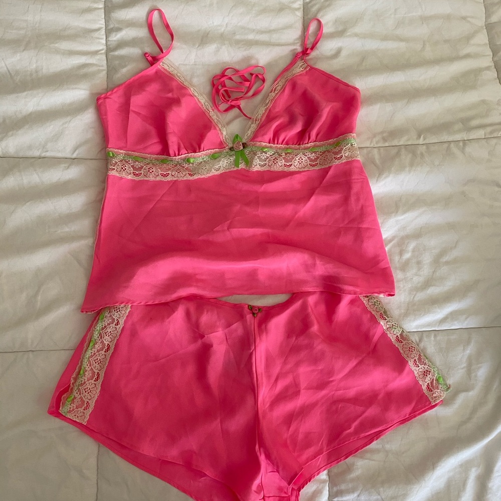 Betray Johnson cami and shorts